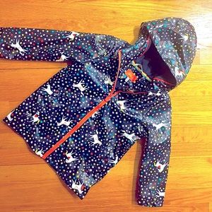 Joules kids rain jacket in size 5. It’s in like-new condition.